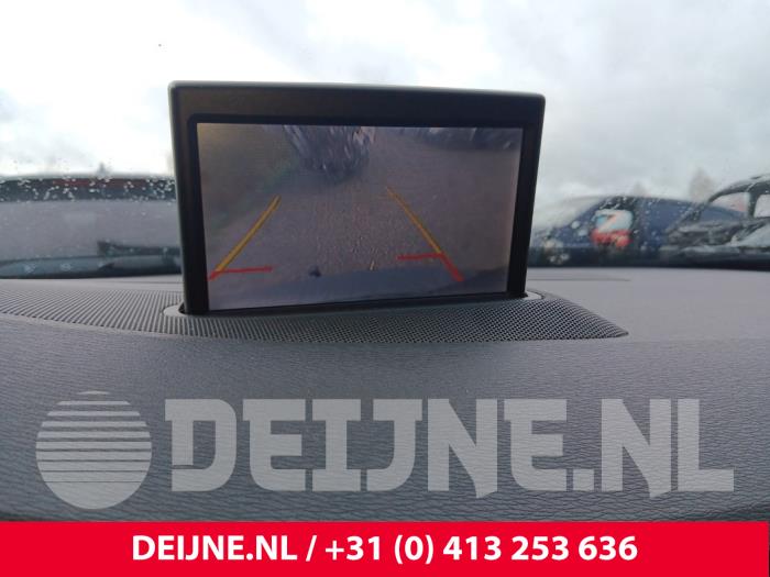 Volvo V70 Display Multi Media regelunit O201021