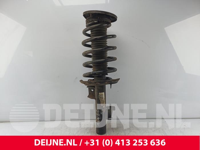 Volvo XC60 Schokdemperpoot rechts-voor O201194