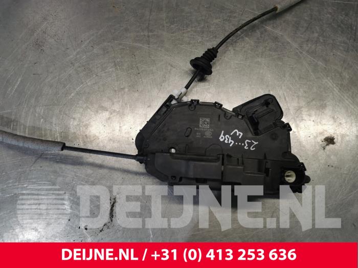 Volvo XC60 Deurslot Mechaniek 4Deurs links-voor O201212