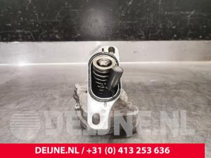 Volkswagen Crafter Vacuum pump (diesel) O201266 photo 2