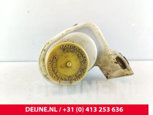 Peugeot Bipper Power steering fluid reservoir O201315 photo 3