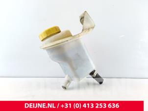 Peugeot Bipper Power steering fluid reservoir O201315 photo 2