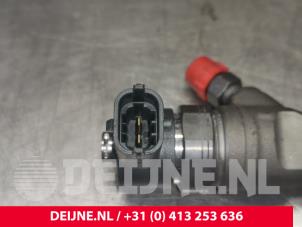Opel Movano Einspritzdüse (Diesel) O201382 foto 2