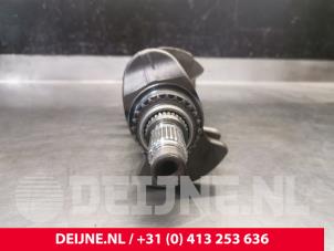 Volvo V70 Crankshaft O201387 photo 3