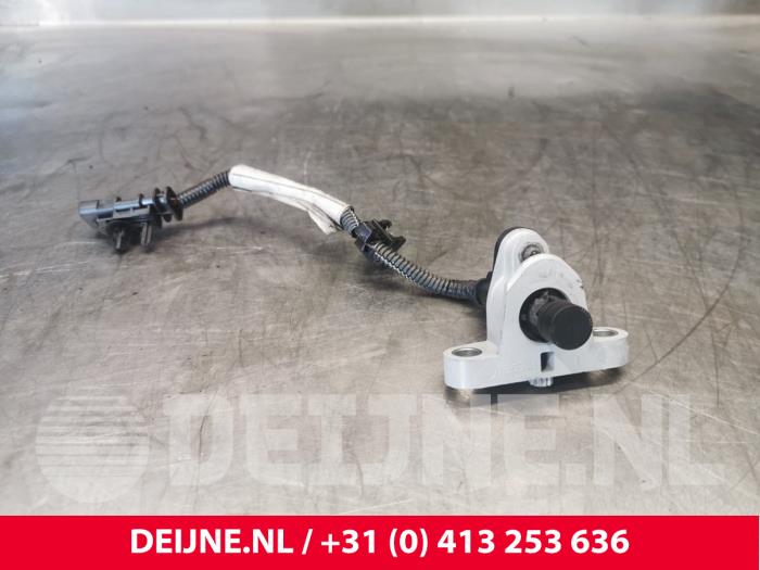 Gebruikte Krukas sensor Volvo V70 (BW) 2.4 D5 20V 215 Prijs € 25,00 Margeregeling aangeboden door van Deijne Onderdelen Uden B.V.