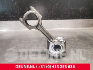 Volvo V70 Piston O201392 photo 2