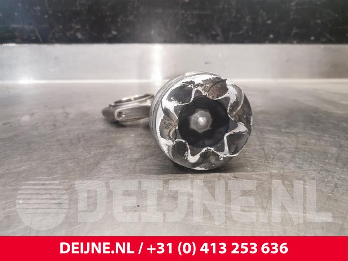 Zuiger van een Volvo V70 (BW) 2.4 D5 20V 215 2015