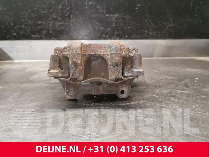 Volvo V60 Remklauw (Tang) links-achter O201437