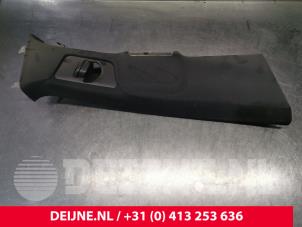 Mercedes GLE Stijlbekleding midden-rechts O201502 foto 2