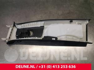 Mercedes GLE Stijlbekleding midden-rechts O201502 foto 3