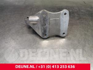 Volvo V60 Motorsteun O201524 foto 2