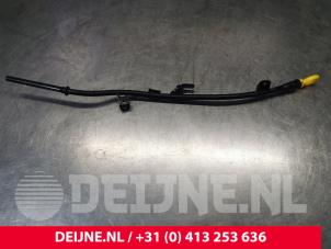 Gebruikte Olie Peilstok Volkswagen Transporter T5 2.0 TDI DRF Prijs € 18,15 Inclusief btw aangeboden door van Deijne Onderdelen Uden B.V.