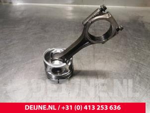 Volkswagen Transporter Piston O201578 photo 2