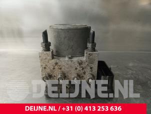 Renault Trafic ABS Pumpe O201626 foto 2