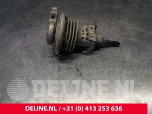 Renault Trafic Adblue injector O201685 foto 3