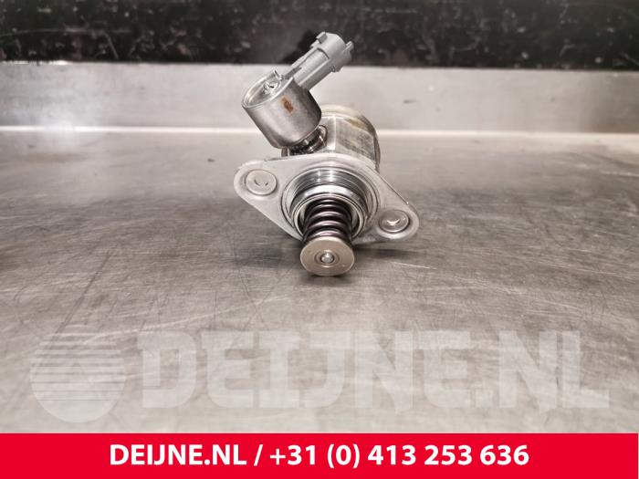 Gebruikte Hogedrukpomp Ford Transit Courier 1.0 Ti-VCT EcoBoost 12V Prijs € 211,75 Inclusief btw aangeboden door van Deijne Onderdelen Uden B.V.