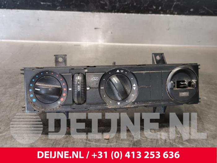 Volkswagen Crafter Kachel Bedieningspaneel O201924
