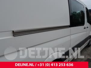 Volkswagen Crafter Sliding door rail, right O201951 photo 2