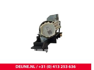 Volkswagen Caddy Ignition lock + key O202010 photo 3