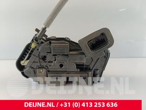 Volkswagen Caddy Türschlossmechanik 2-türig rechts O202050 foto 2