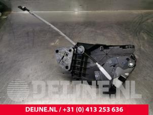Volvo V60 Türschlossmechanik 4-türig rechts hinten O202328 foto 3