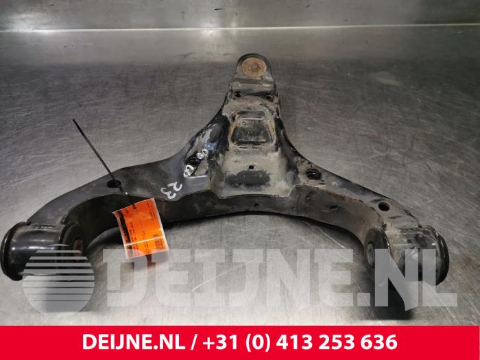Mercedes Sprinter Querlenker unten rechts vorne O202437