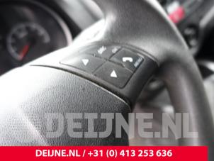 Opel Combo Lenkrad O202585 foto 2