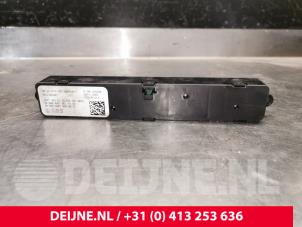 Mercedes Sprinter Radiobedienfeld O202608 foto 2