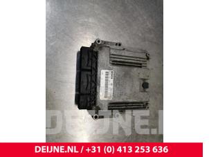 Opel Vivaro Engine management computer O202676 photo 3