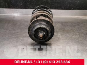 Volkswagen Transporter Stoßdämpferstrebe links vorne O202731 foto 3