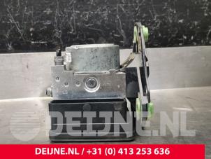 Gebruikte ABS Pomp Volkswagen Caddy Cargo V (SBA/SBH) 2.0 TDI BlueMotionTechnology Prijs € 363,00 Inclusief btw aangeboden door van Deijne Onderdelen Uden B.V.