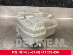 Volkswagen Caddy Ausgleichsbehälter O202759 foto 2