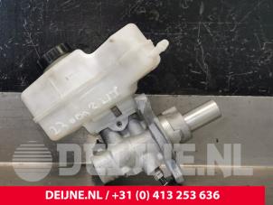 Gebruikte Hoofdremcilinder Volkswagen Caddy Cargo V (SBA/SBH) 2.0 TDI BlueMotionTechnology Prijs € 96,80 Inclusief btw aangeboden door van Deijne Onderdelen Uden B.V.