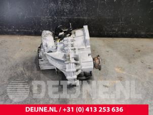 Volkswagen Caddy Getriebe O202783 foto 2