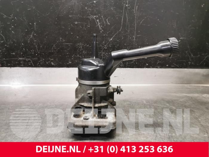 Gebruikte Servopomp Peugeot 308 (4A/C) 1.4 VTI 16V Prijs € 20,00 Margeregeling aangeboden door van Deijne Onderdelen Uden B.V.