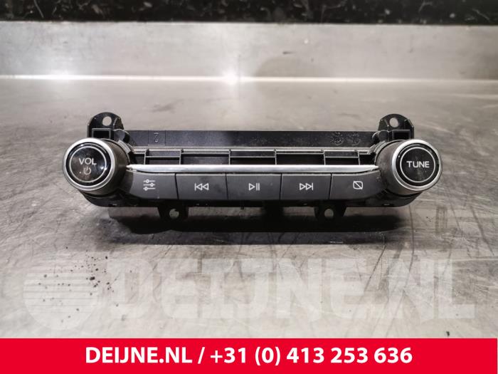 Ford Transit Radiobedienings paneel O202907