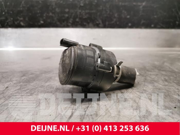 Ford Transit Additional water pump O202915