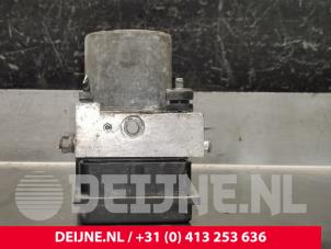 Opel Movano ABS pump O202924 photo 3