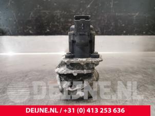 Volvo C30 AGR Ventil O202990 foto 2