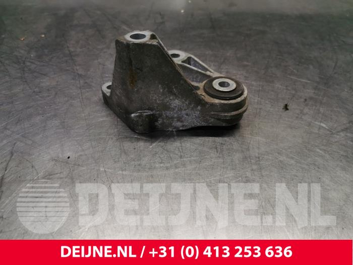 Volvo V40 Motorsteun O203063