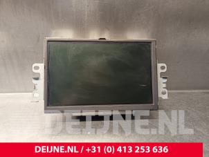 Gebruikte Display Interieur Volvo V40 (MV) 1.6 D2 Prijs € 350,00 Margeregeling aangeboden door van Deijne Onderdelen Uden B.V.