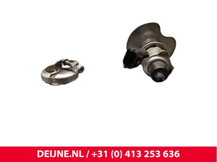 Gebruikte Injector adblue Mercedes Citan (415.6) 1.5 109 CDI Prijs € 90,75 Inclusief btw aangeboden door van Deijne Onderdelen Uden B.V.