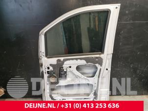 Mercedes Vito Door 2-door, right O203280 photo 2