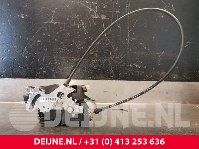 Mercedes Vito Deurslot Mechaniek 2Deurs rechts O203322