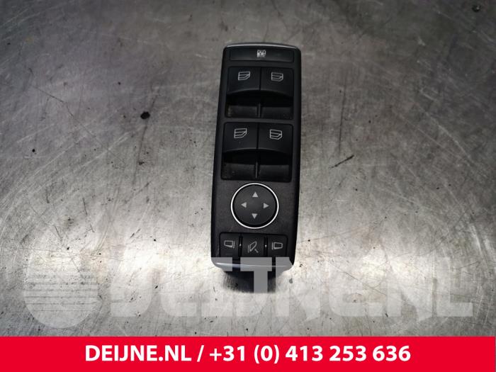 Tesla Model S Elektrisch Raam Schakelaar O203343