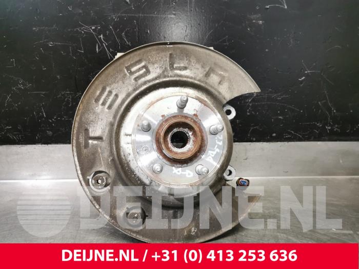 Tesla Model S Achsschenkel rechts hinten O203350