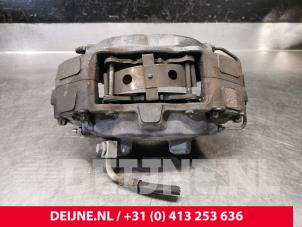 Tesla Model S Front brake calliper, right O203365 photo 3