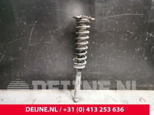 Tesla Model S Stoßdämpferstrebe rechts hinten O203372 foto 2