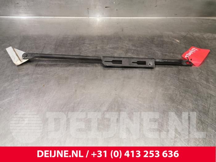 Volvo V90 Querträger vorne O203377
