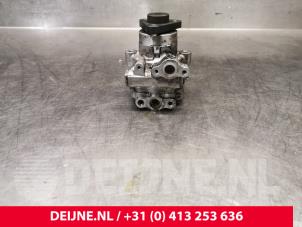 Volkswagen Crafter Lenkkraftverstärker Pumpe O203403 foto 2